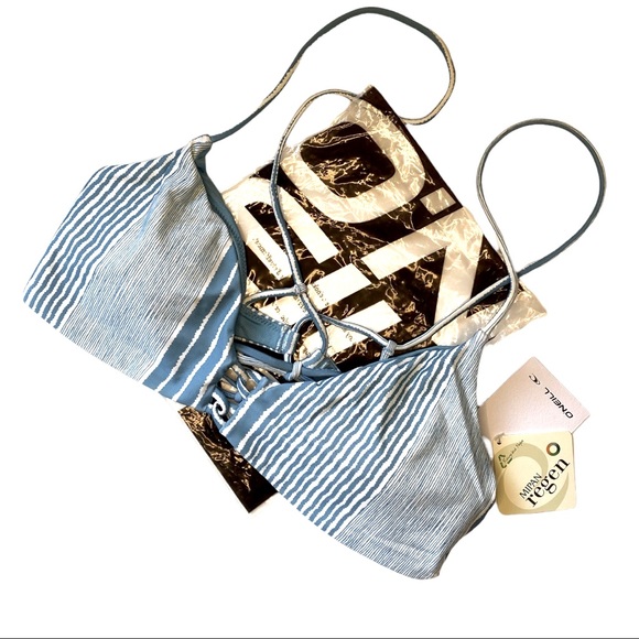 🆕 O’Neill | Kaylen Strappy Striped Bikini Top. - Picture 5 of 7